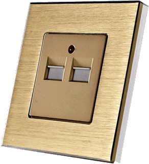 Dizajnová kovová zásuvka - USB 5 V zlatom rámiku